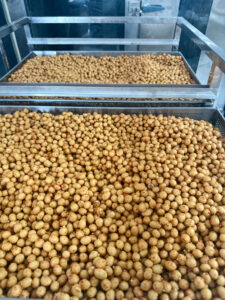 Đậu Phộng Da Cá Tỏi ớt 320g